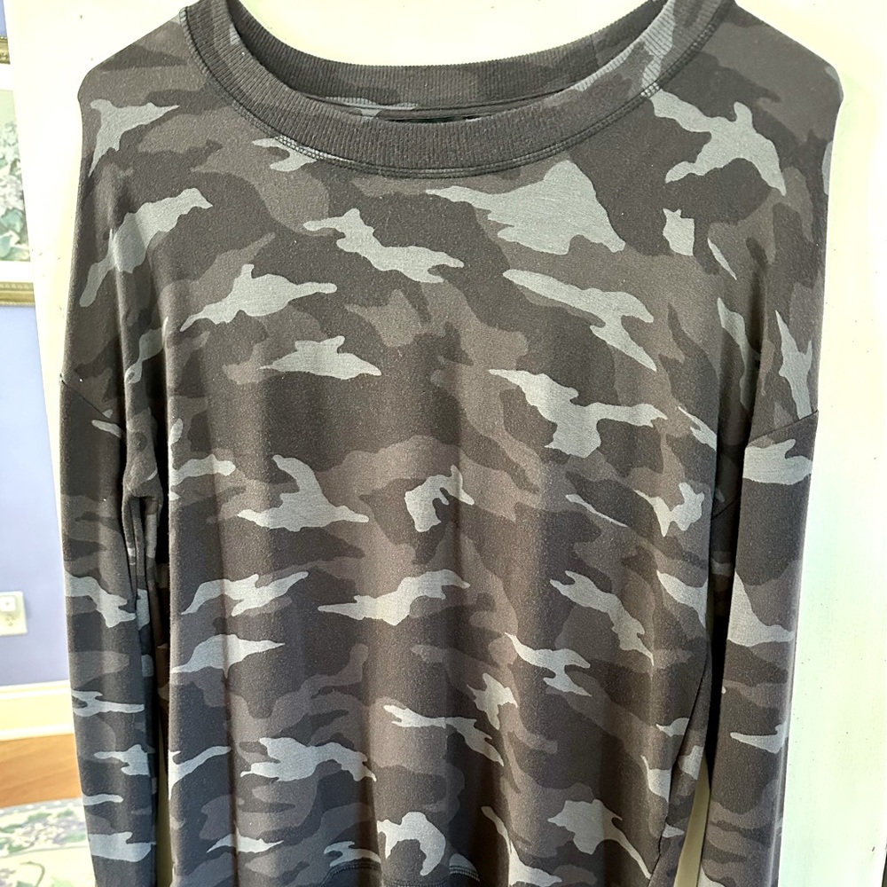 Athleta sweatshirt. XS